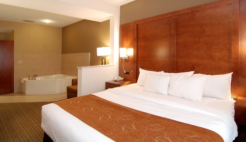 Suite, 1 King Bed, Non Smoking (Upgrade)