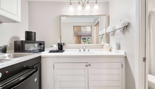Kitchenette 2 Queen Beds, non smoking