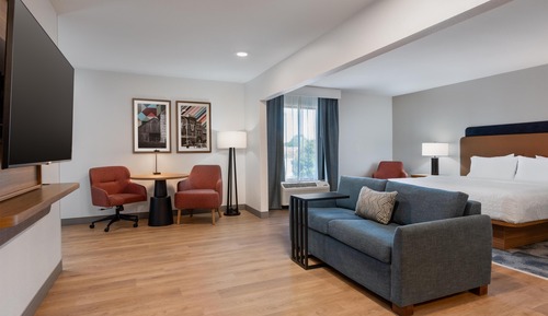 Suite, 2 Queen Beds, Accessible, Non Smoking