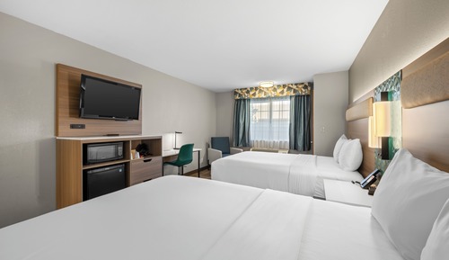 Standard Room, 2 Queen Beds, Non Smoking