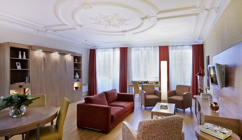Deluxe Apartment, 1 Bedroom (king size double bed and twin sofa)