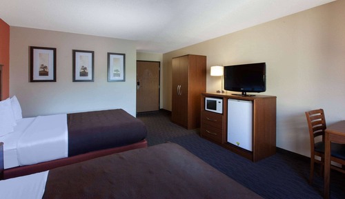 Room, 2 Queen Beds, Non Smoking