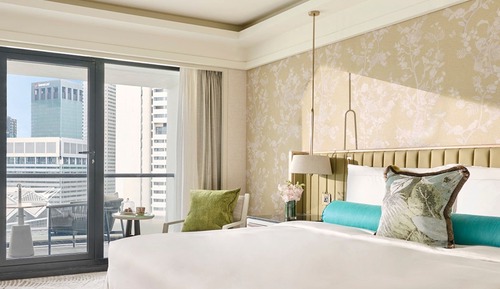 Deluxe Room King with Balcony