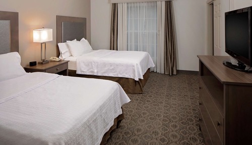 Suite, 2 Double Beds, Accessible, Bathtub