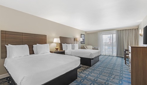Standard Room, 2 Queen Beds, Non Smoking, Balcony (Shower Only)