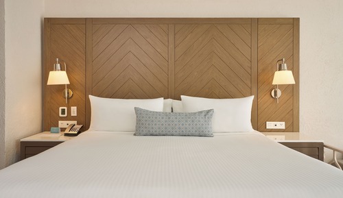 Deluxe Junior Suite Ocean View Double