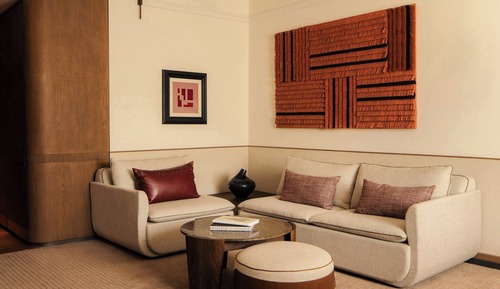 Executive Suite, Courtyard View