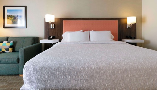 Standard Room, 1 King Bed with Sofa bed, Non Smoking