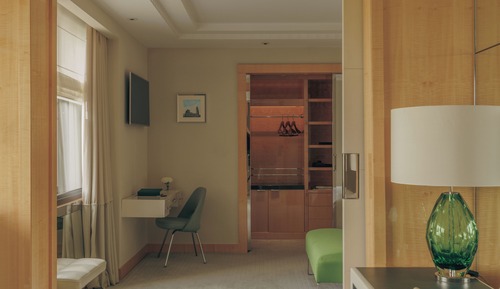 Suite (Mayfair)
