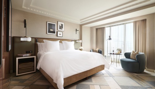 Deluxe Room, 1 King Bed