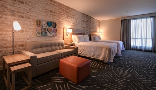 Studio, 2 Queen Beds, Accessible, Bathtub