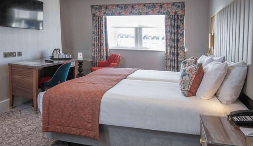 Standard Room, 2 Twin Beds