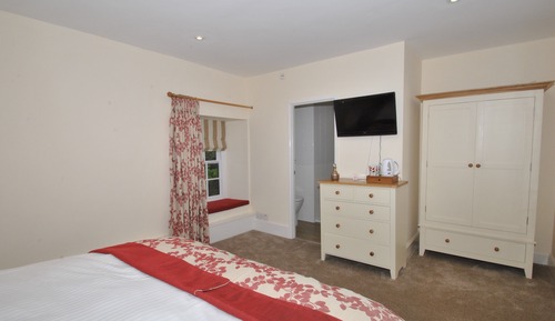 Classic Double Room, Ensuite