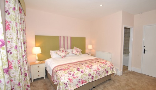 Deluxe Double or Twin Room, Ensuite