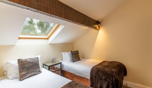 Two Bedroom First Floor Apartment on Two Levels (DUPLEX)