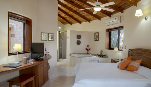 Tropical Suites