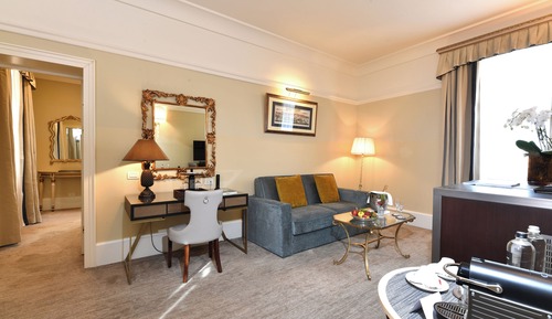 Lagoon Suite