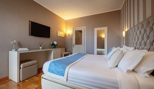 Double Room, Sea View