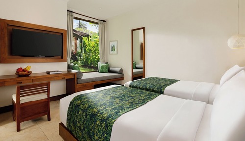 Deluxe Garden Bungalow