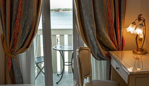 Superior Double Room, Balcony, Lagoon View