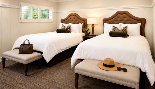 Standard Room, 2 Queen Beds, Non Smoking, Fireplace