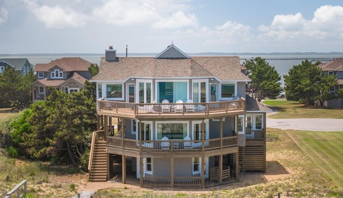 House, 6 Bedrooms (Caffey, Residence)
