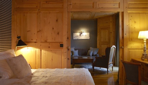 Prestige Room 