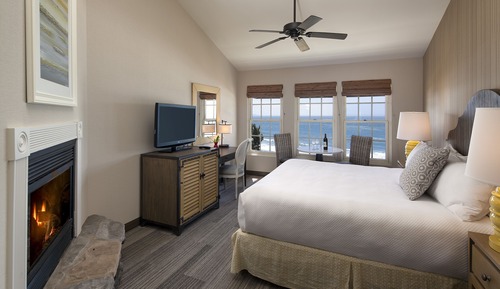 Room, 1 King Bed, Accessible, Oceanfront