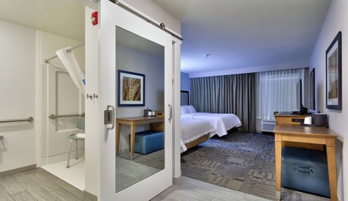 Room, 2 Queen Beds, Accessible, Non Smoking (Roll in Shower)