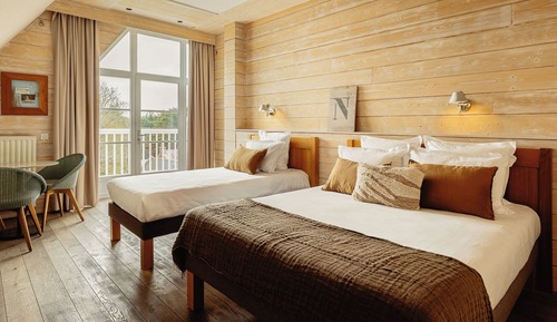 Cottage Superior Room with balcony