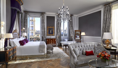 Junior Suite, 1 King Bed, River View