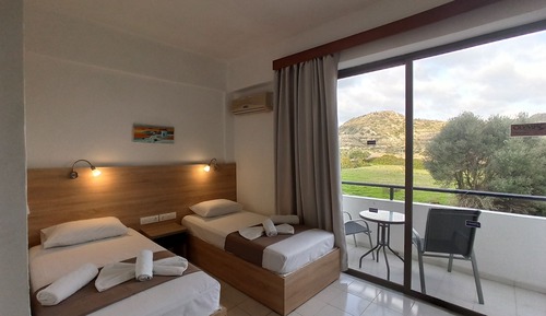 Economy Twin Room