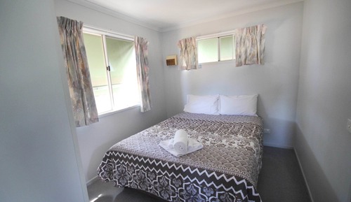 1 bedroom Ensuite 