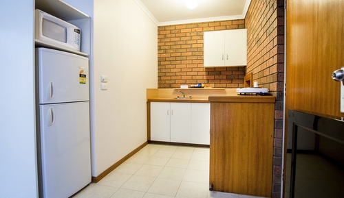 Standard Suite, 2 Bedrooms, Non Smoking, Kitchen (S/C Unit)