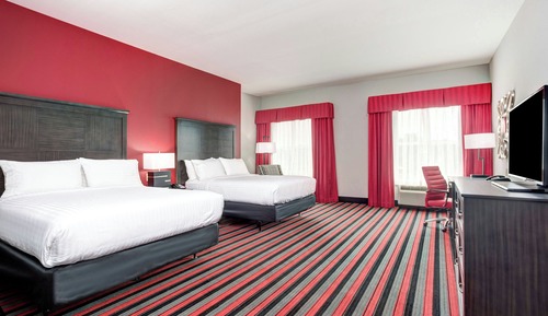 Standard Room, 2 Queen Beds, Mobility Accessible (Transfer Shower)
