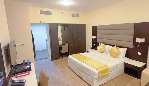 Deluxe King Room