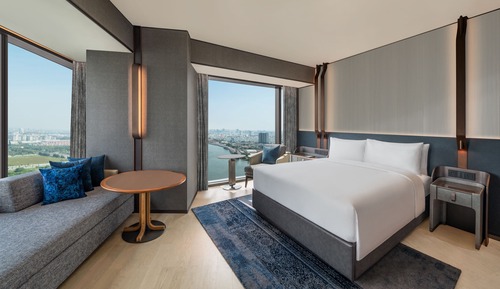 Saigon Suite River View