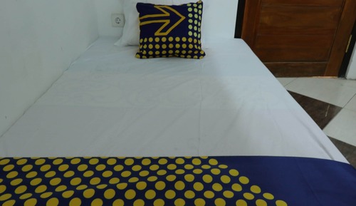 Basic Single Room