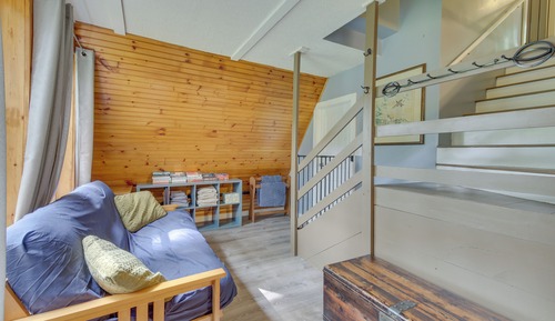 House (2 Bedrooms)