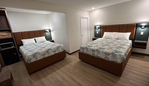 Deluxe Double Room, 2 Queen Beds, Non Smoking