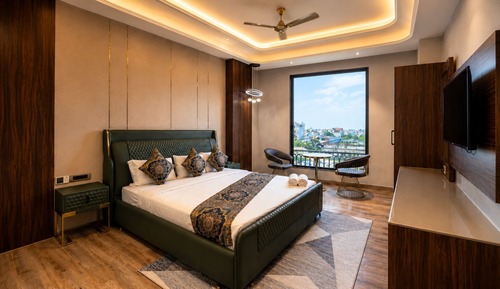 Executive Double Room, City View