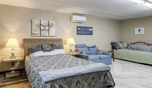 Apartment (0 Bedroom)