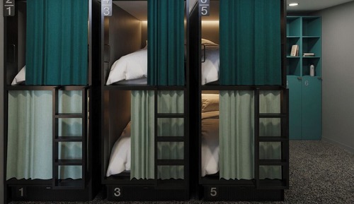 Shared Dormitory, Women only
