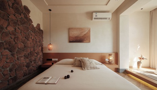 Classic Double Room, Garden View