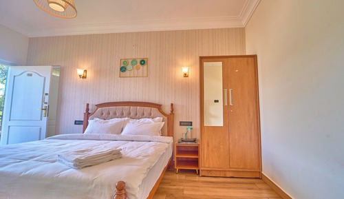 Classic Double Room