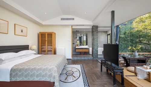 Superior Double Room, Lake View