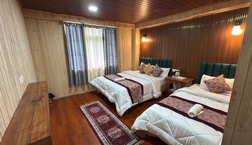 Super Deluxe Triple Room