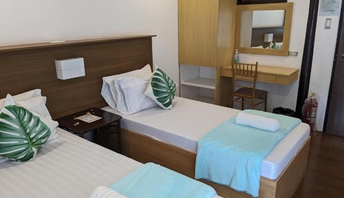 Basic Twin Room
