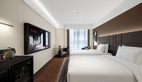Classic Twin Room, City View