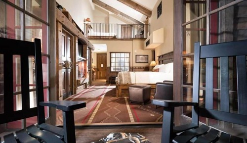Fly Fishing Lodge